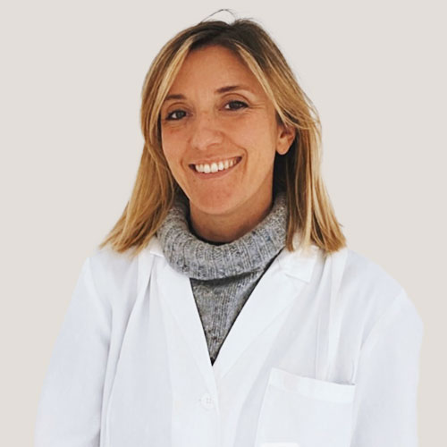 Sonographer Dr. Cristina Villa
